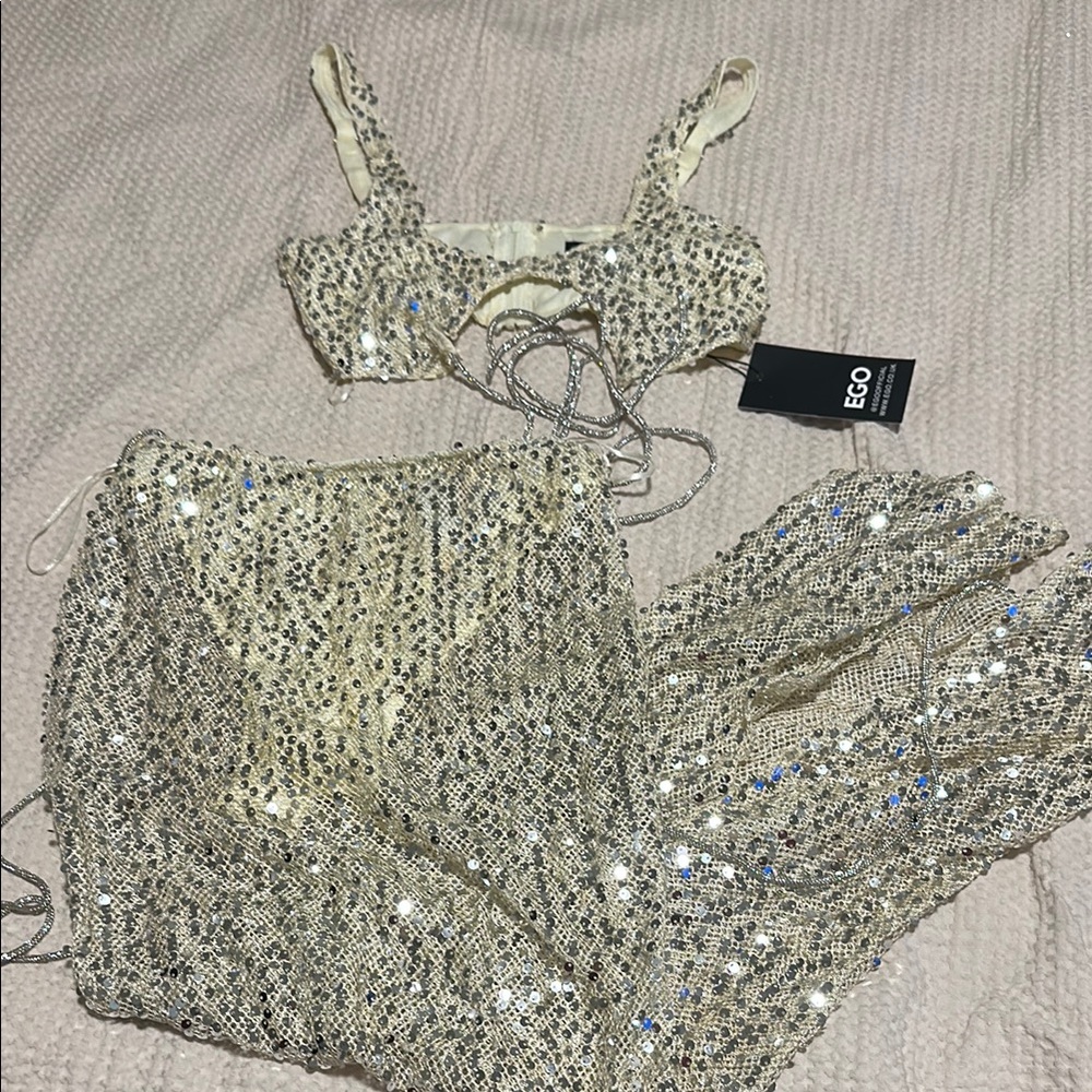 EGO Glittering Silver Skirt Set